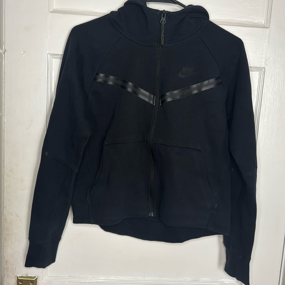 Nike tech suit set